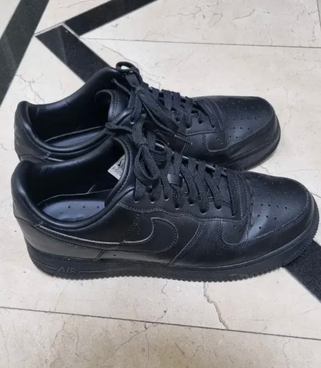 290 나이키 에어포스 프레쉬 트리플 블랙 상품이미지3
