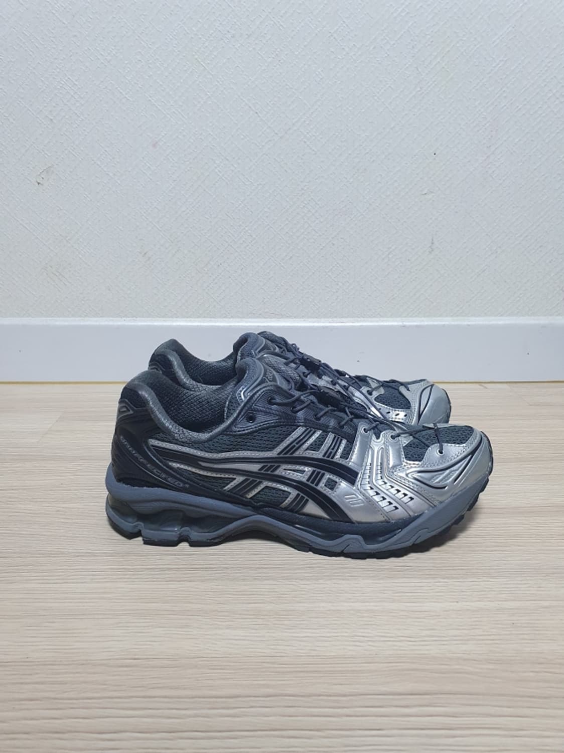 아식스 언어펙티드 젤카야노 14 운동화 270 상품이미지1