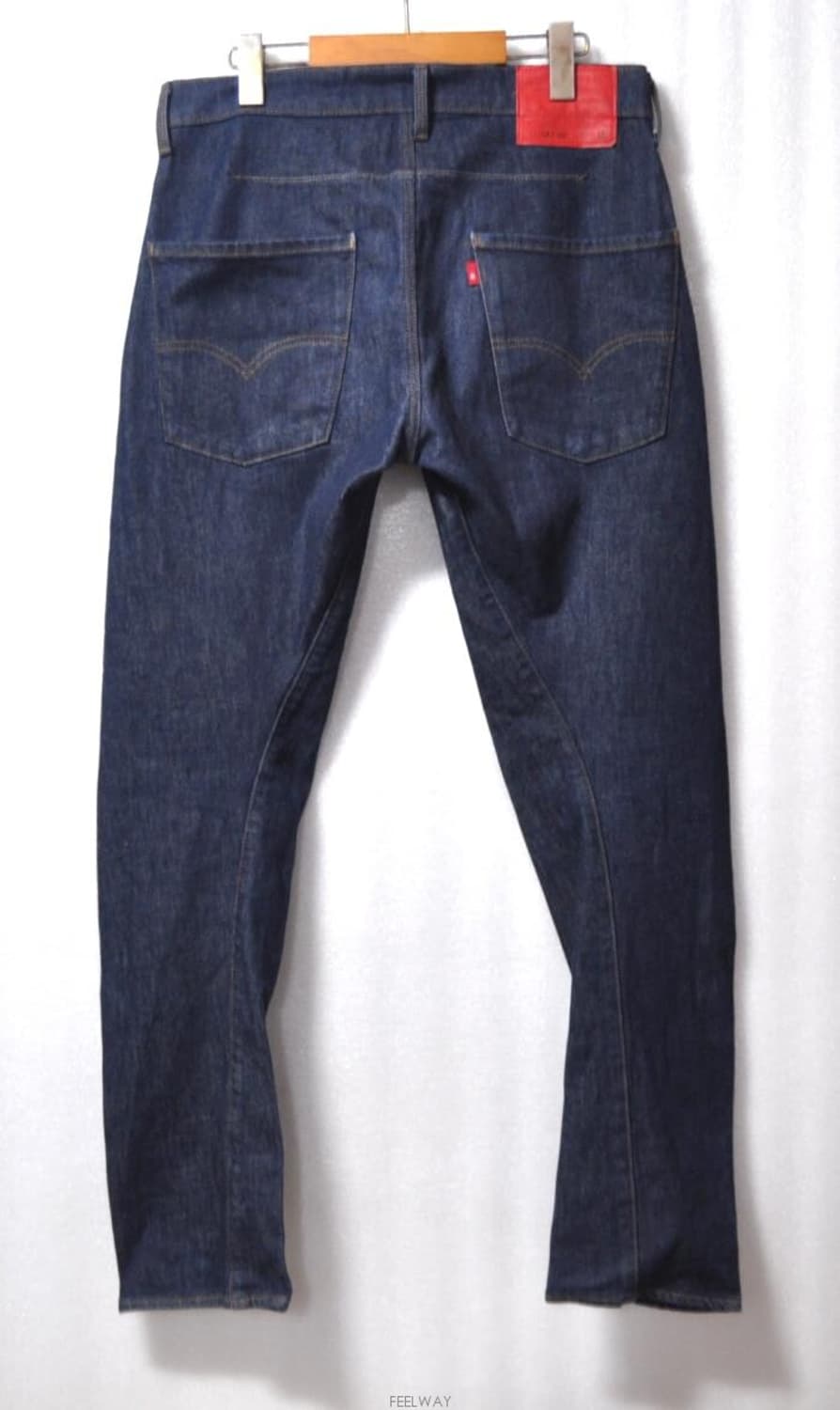 리바이스/남성엔지니어레드텝테이퍼드핏팬츠(허리30) 상품이미지2