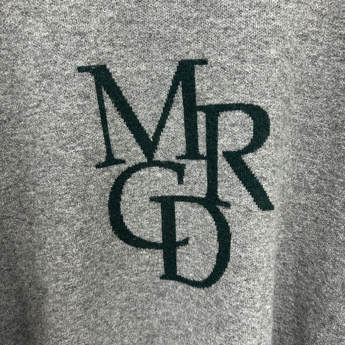 마르디 메크르디 심볼 로고 메리노울 니트 그레이 상품이미지3