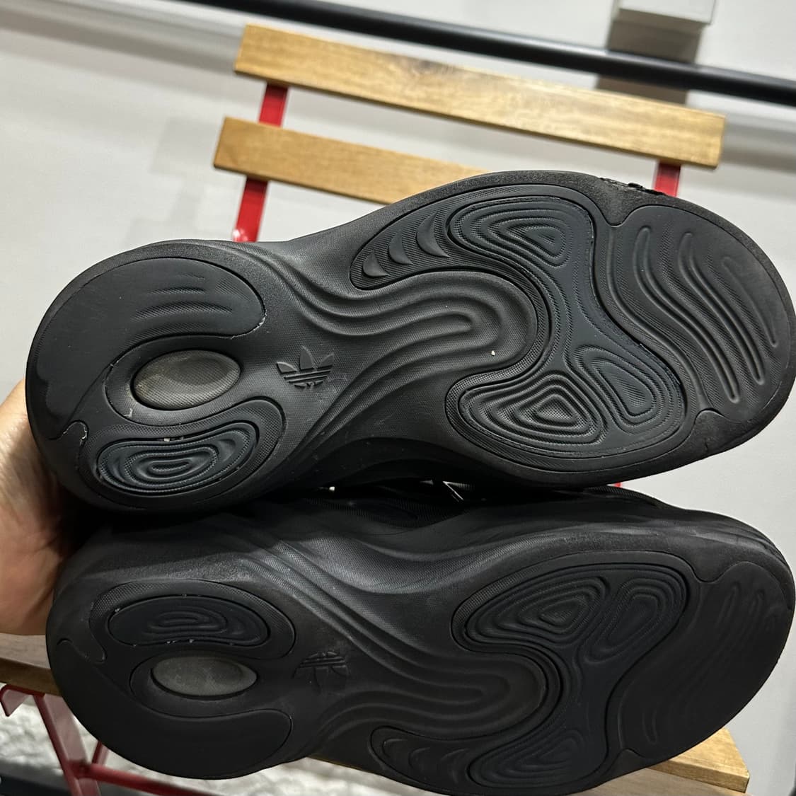 265) 아디다스 운동화 남성 남자 신발 아디폼 Q 카본 블랙 상품이미지7