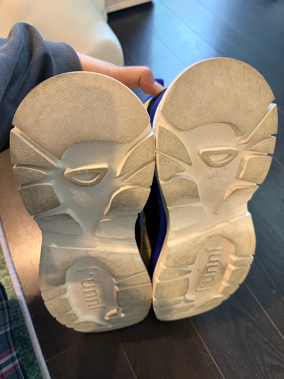 준지 청키 스트랩 스니커즈 상품이미지4