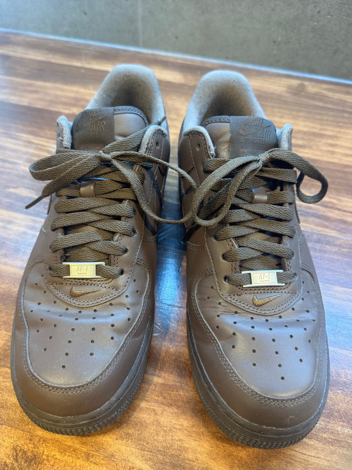 [270] 나이키 x 슈프림 에어포스 1 로우 바로크 브라운 (A급/뉴욕 상품이미지2