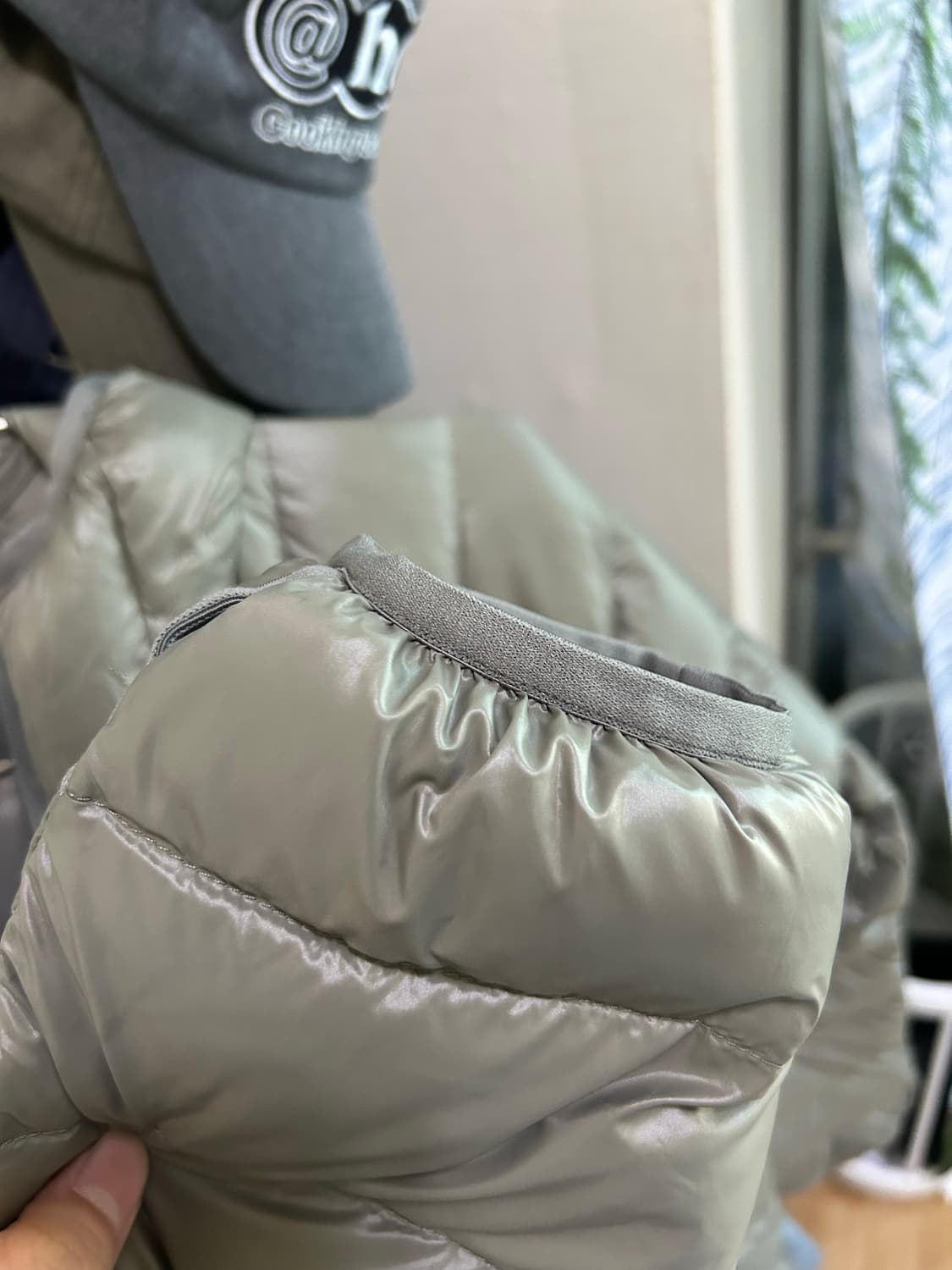 노티카 경량패딩 올리브 L사이즈 상품이미지4