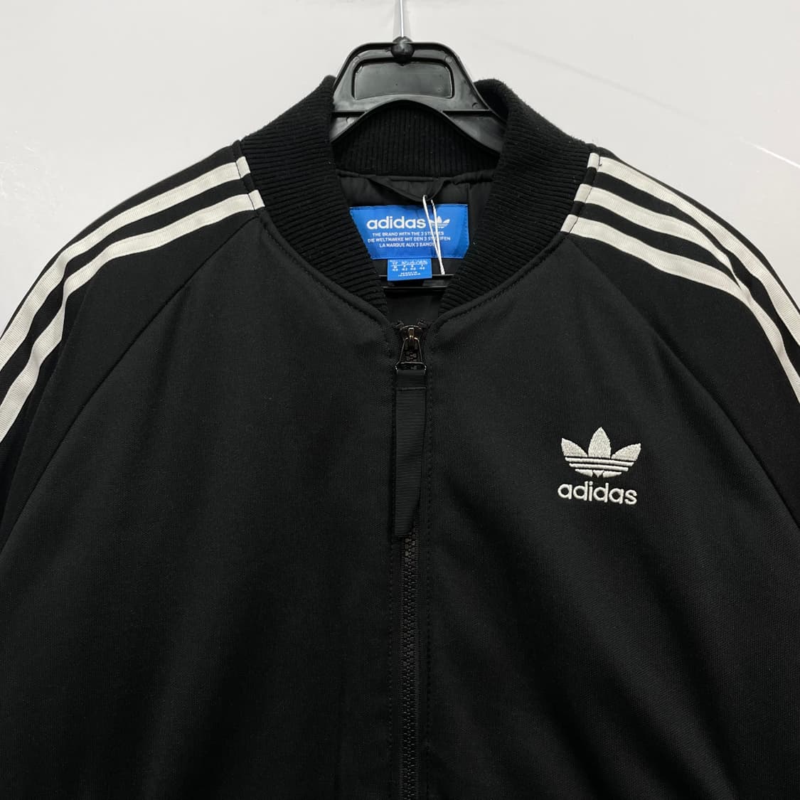 Adidas Street Track Bomber Jacket 상품이미지3