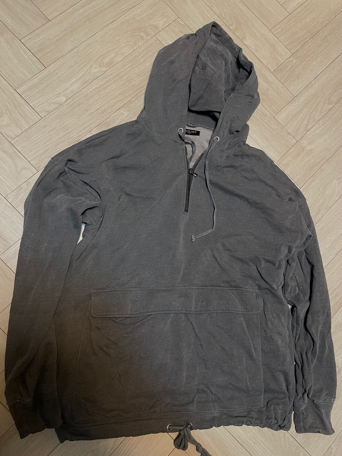 네임아웃 차콜 하프집업 후드티 랩퍼레디님 착용 (1사이즈) 상품이미지4