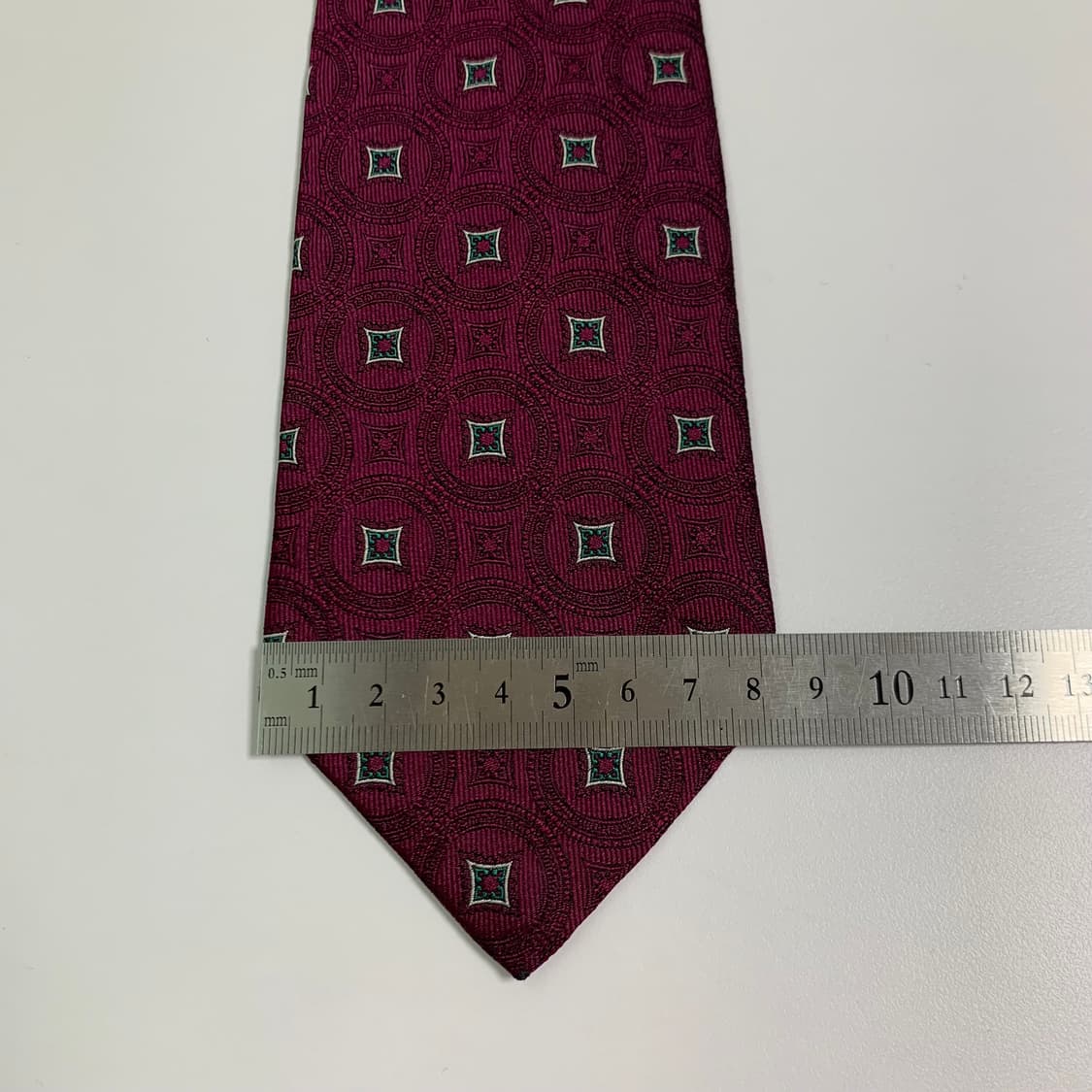 디올(Dior) 명품 새상품급 100실크 넥타이 클래식 정장룩 A+ 상품이미지9