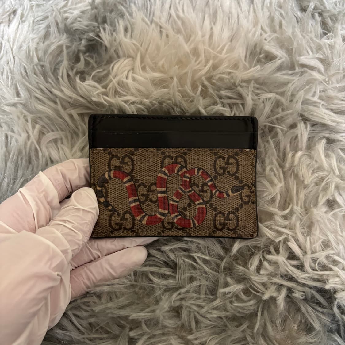 구찌 킹스네이크 카드지갑 급처 상품이미지2