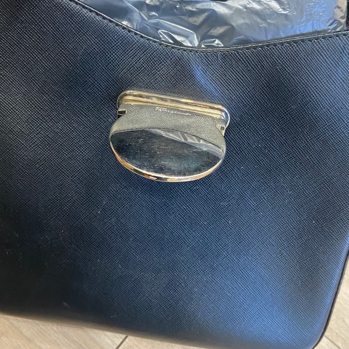 페라가모 미니 토트백 상품이미지5