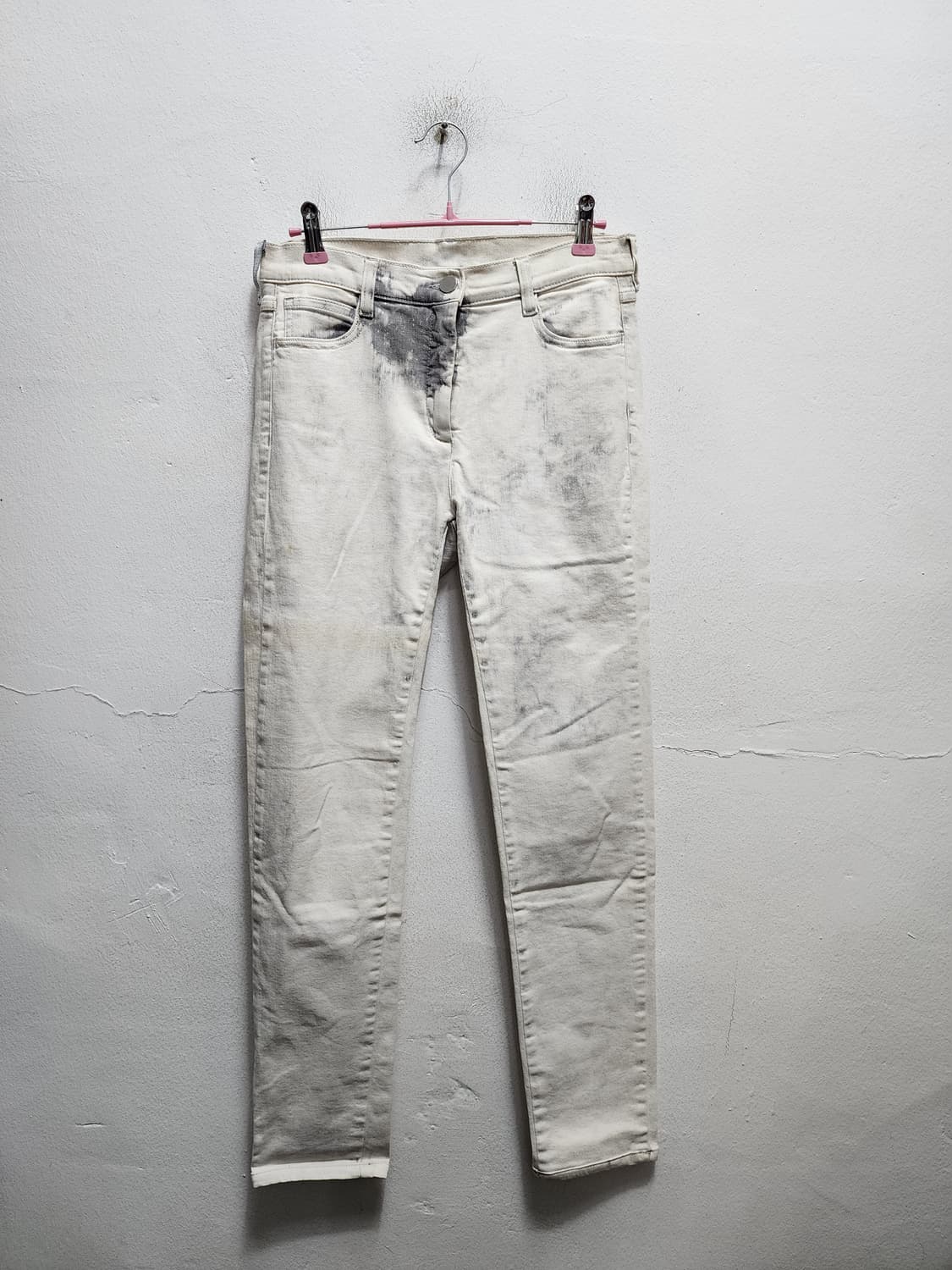 mm6 메종마르지엘라 더티 핸드페인팅 화이트 데님 상품이미지1