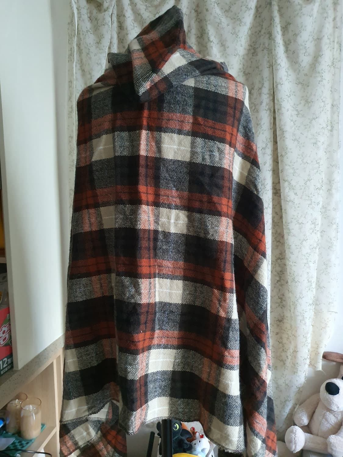 [모리걸] 체크 패턴 숄 망토 브라운 Free 상품이미지4