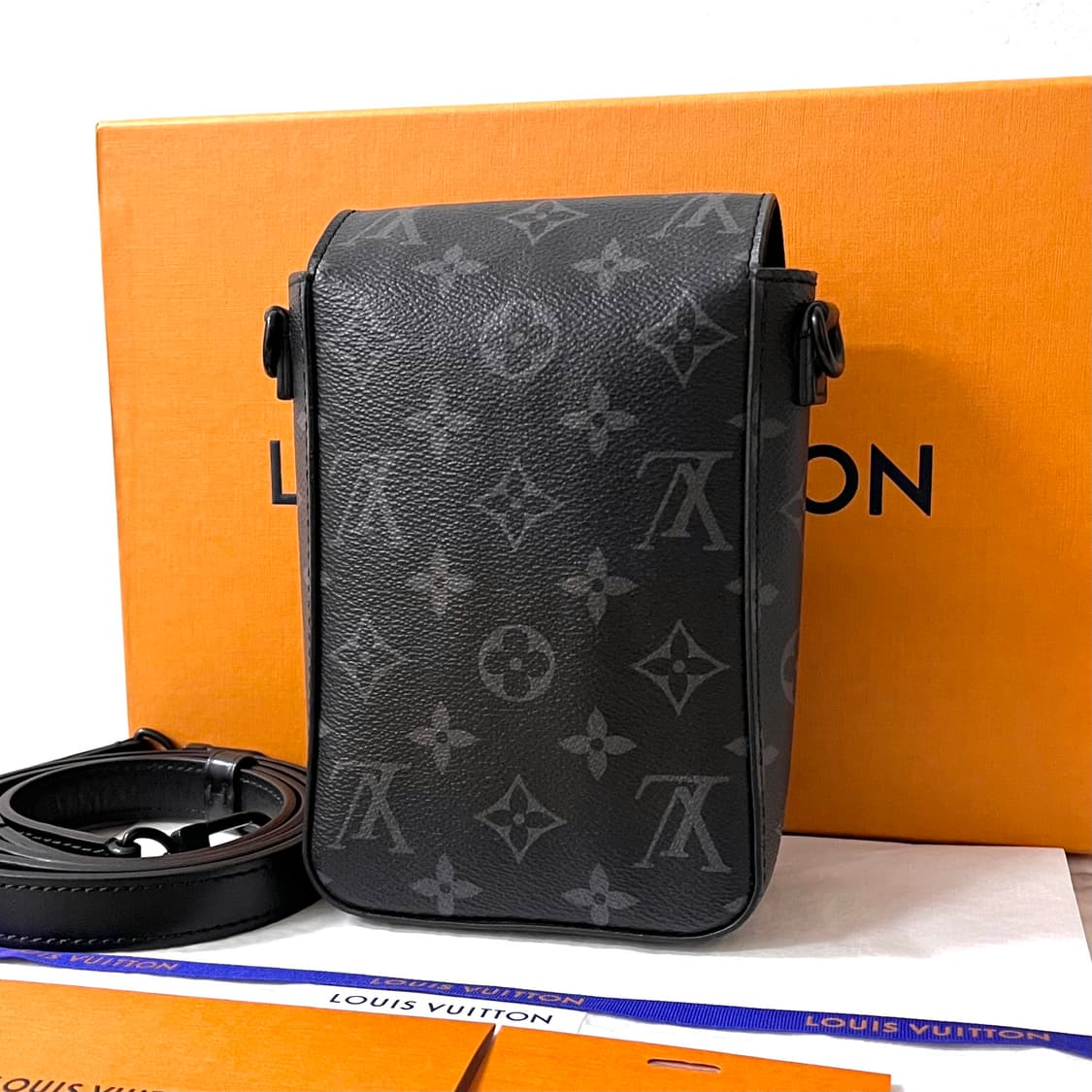 [S급/정품] 루이비통 S락 버티컬 웨어러블 이클립스 크로스백 가방 상품이미지3