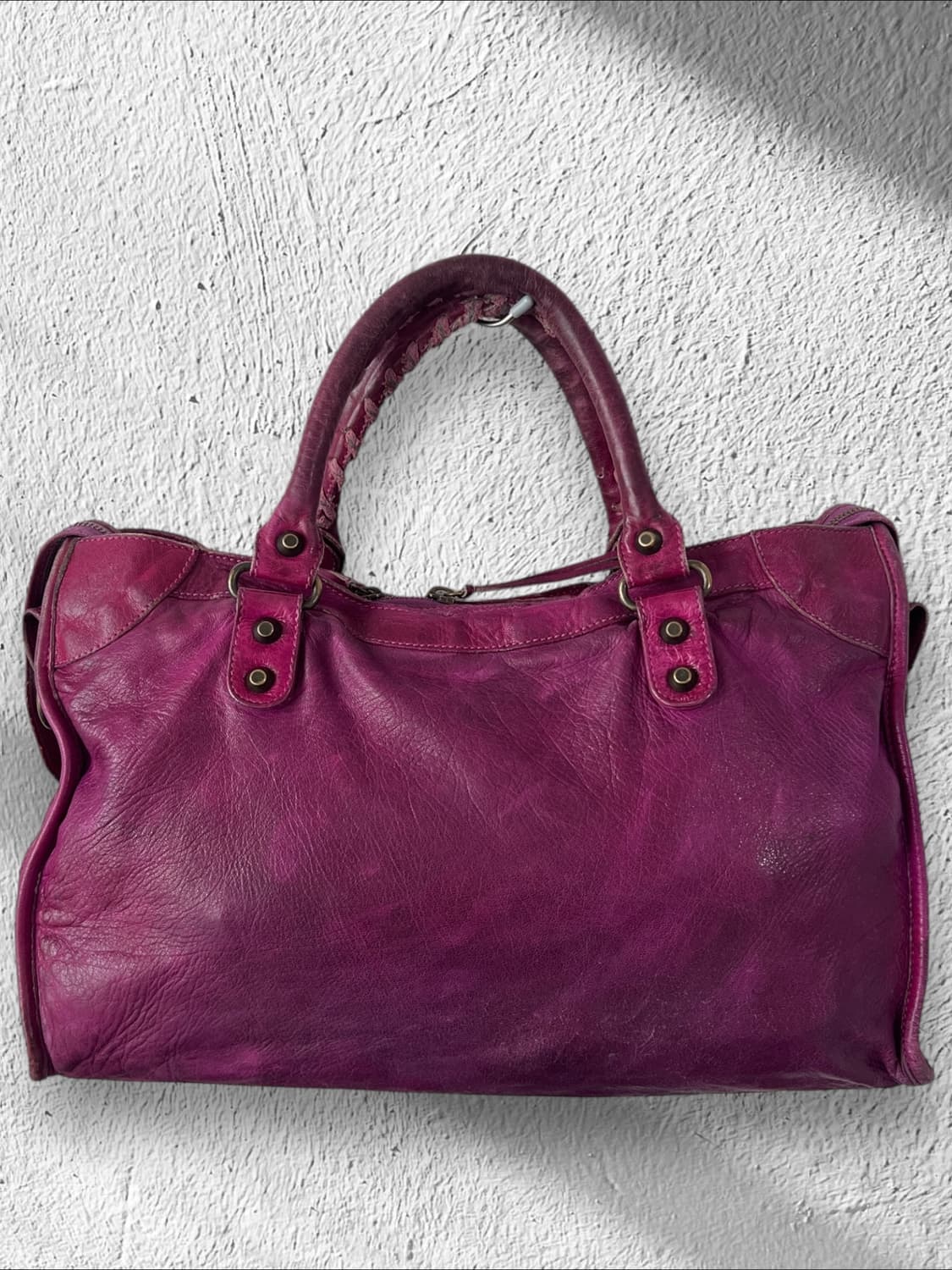 발렌시아가 클래식 모터백 상품이미지3