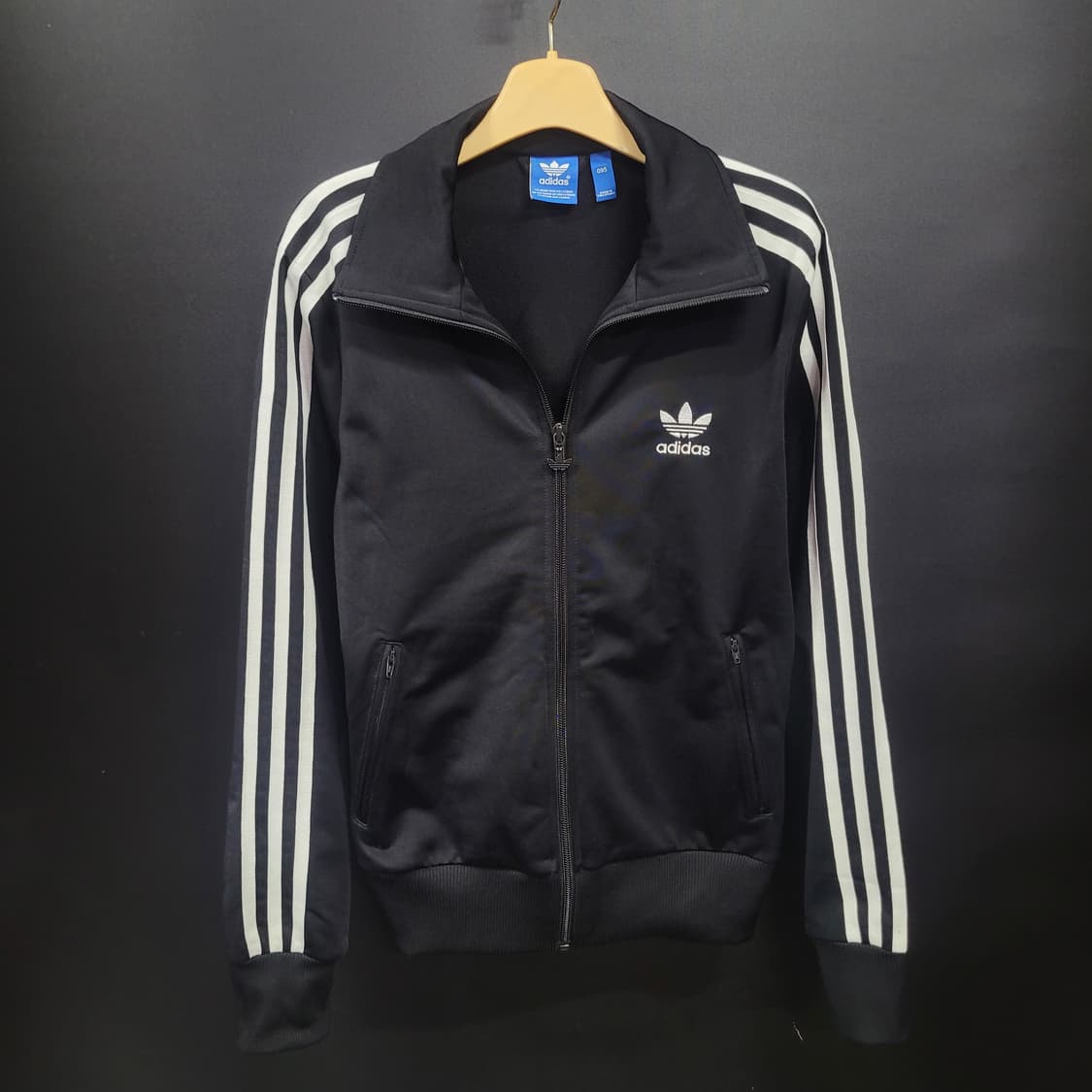 아디다스 불꽃 파이어버드 검흰 백로고 트랙탑 져지  상품이미지10