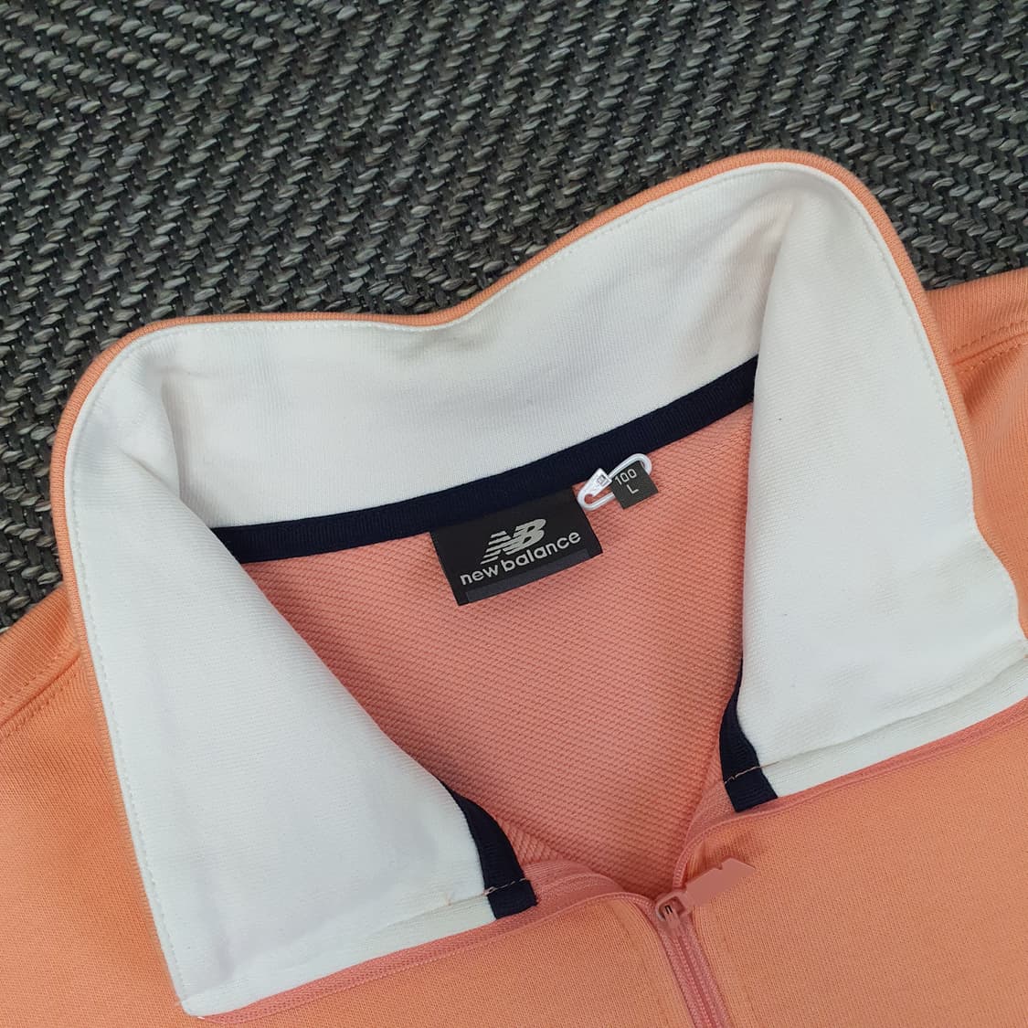 뉴발란스 반집업 맨투맨 남자105 상품이미지2