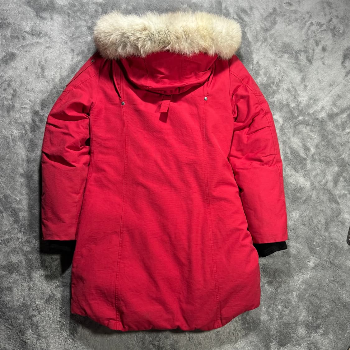 무스너클 여성 레드 패딩 점퍼 상품이미지5