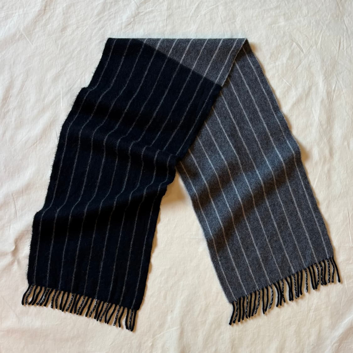Scotland 울 앙고라 블랙 그레이 스트라이프 머플러 상품이미지8