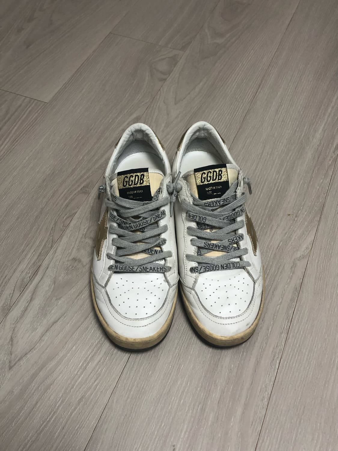 골든구스 볼스타 스니커즈 골드 (37사이즈) 상품이미지2