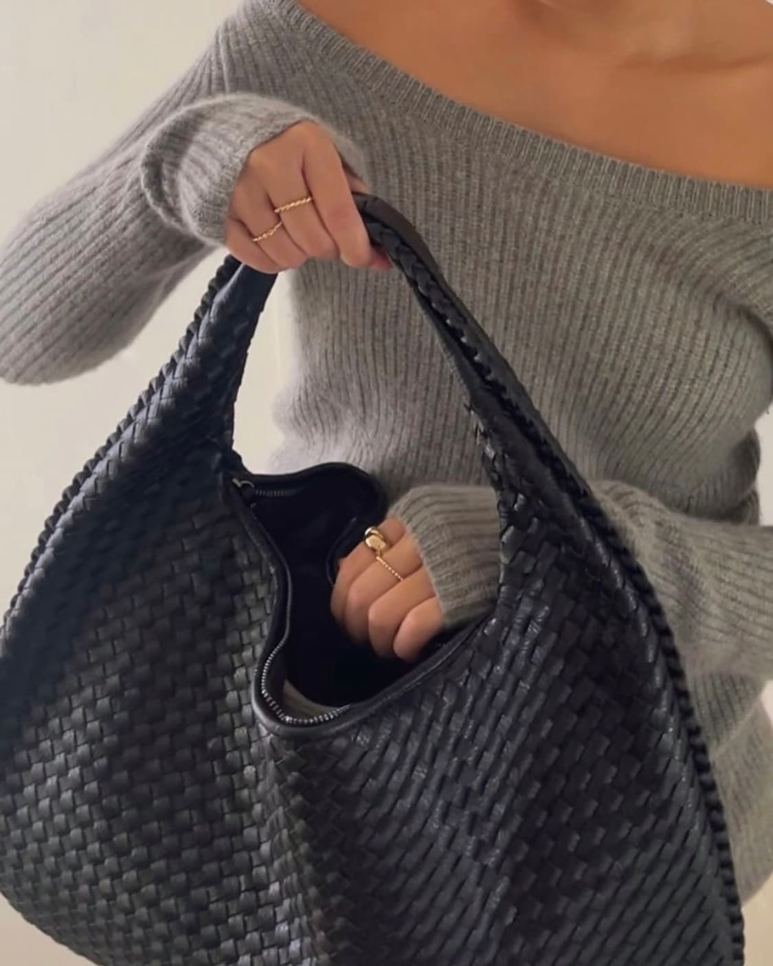 보테가베네타 인트레치아토 호보백 라지 판매합니다. 상품이미지9