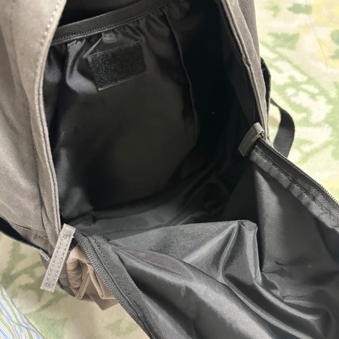 더콜디스트모먼트 TCM 스타피쉬 미니 로고 백팩 상품이미지4