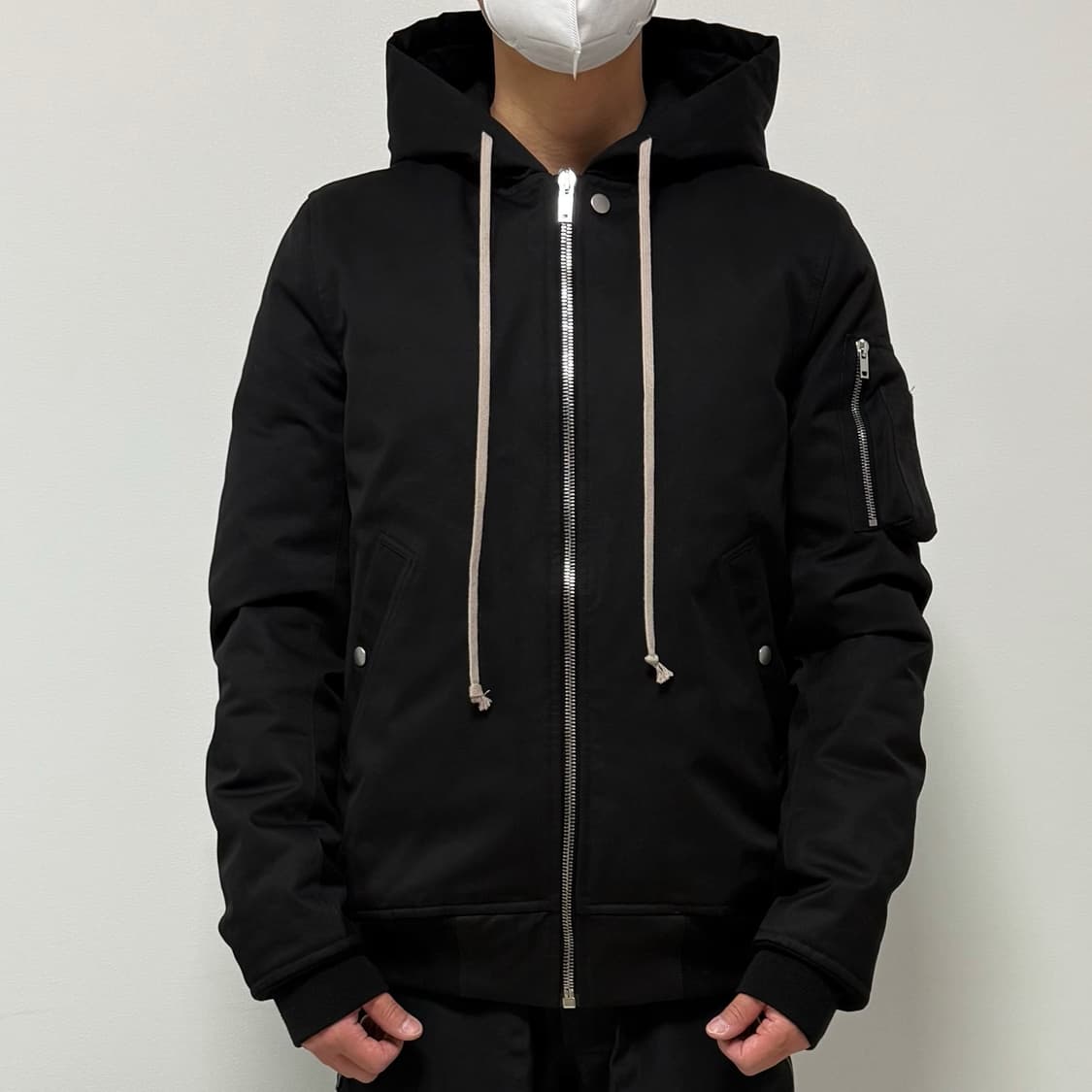 릭오웬스 17FW "GLITTER" 구스다운 MA-1 후드 플라이트 봄버 상품이미지1