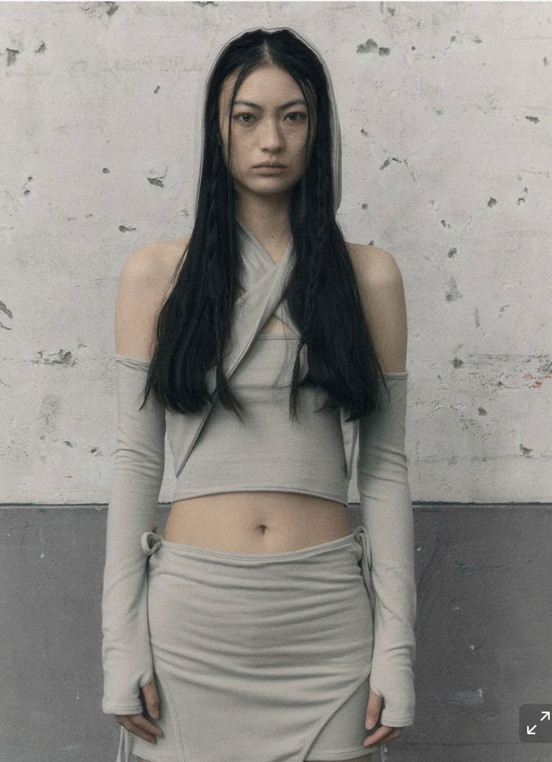 Bohemian seoul off shoulder cross hoodie 상품이미지1