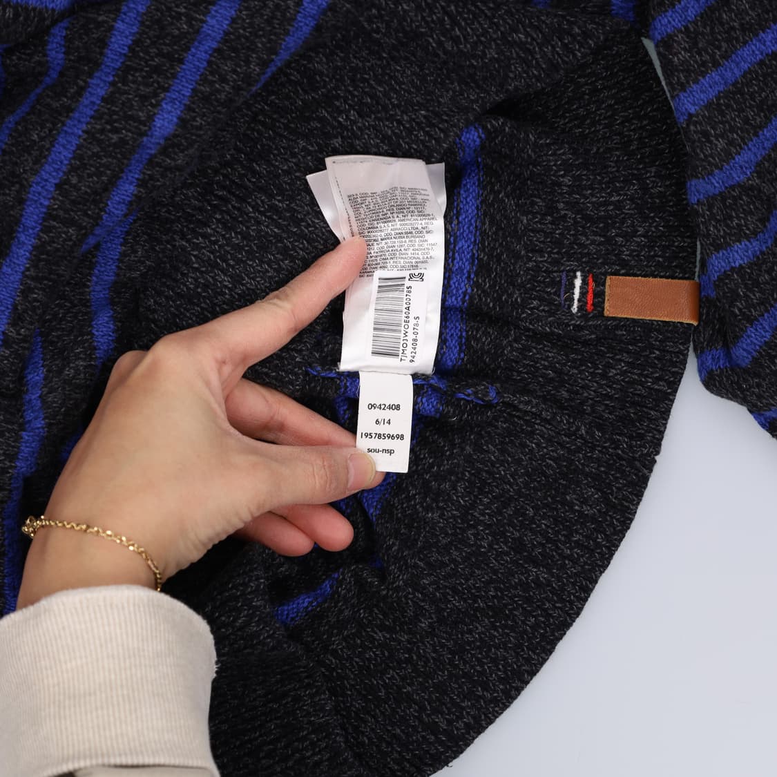 [S] 타미힐피거 여성 스트라이프니트 0108H1 상품이미지6