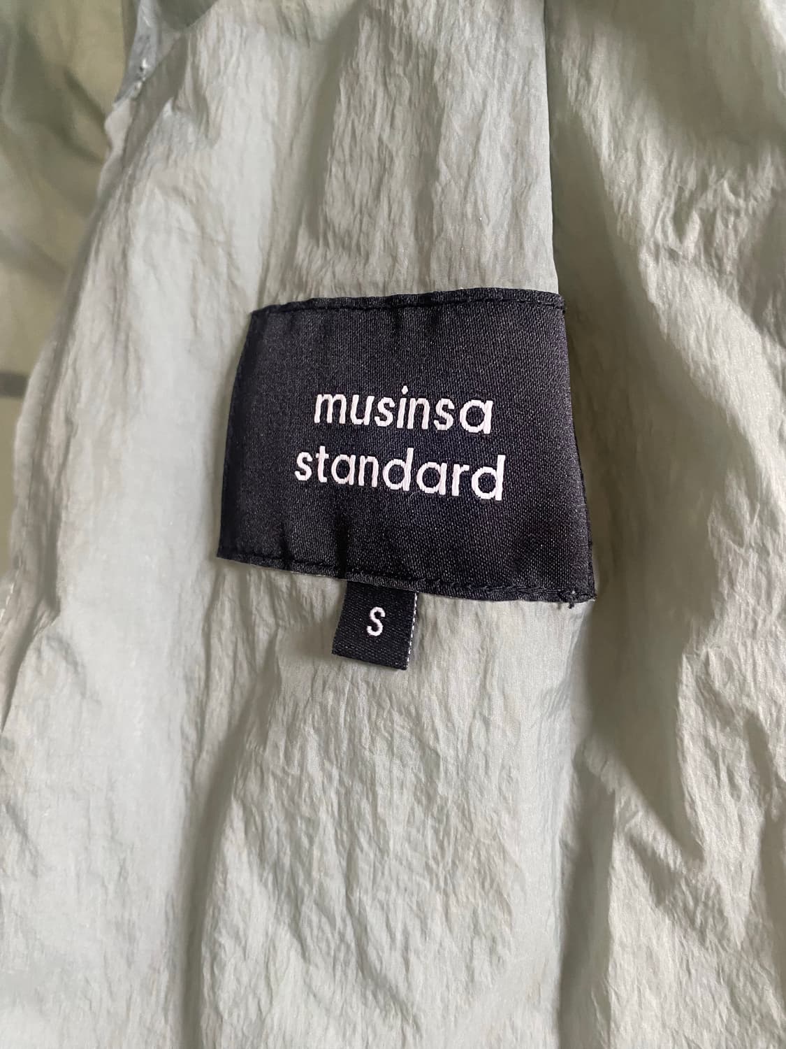 무신사 스탠다드 우먼즈 바람막이 윈드브레이커  상품이미지8