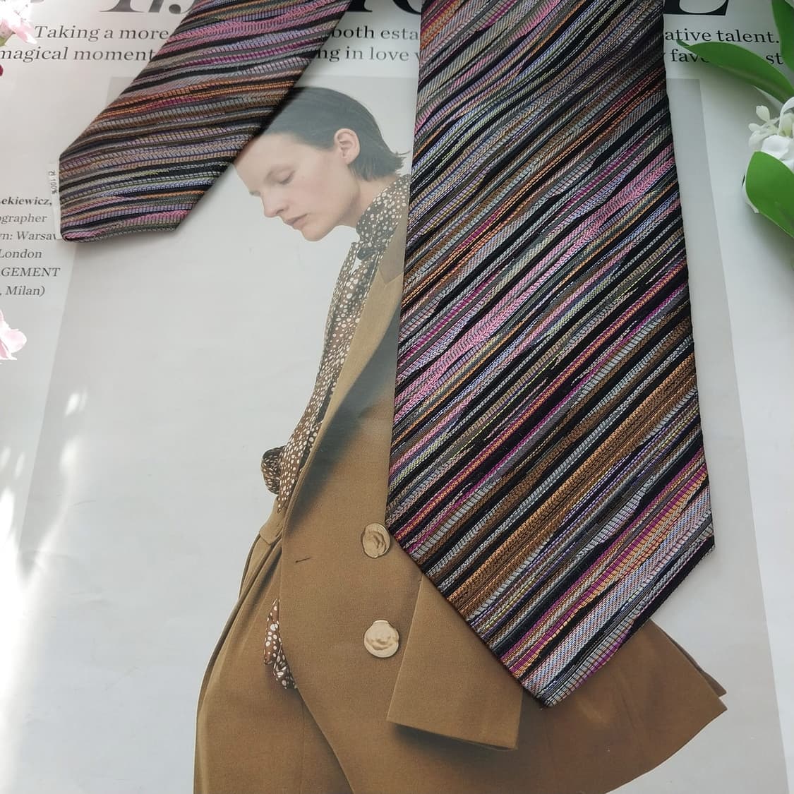 미쏘니 실크 텍스처드 스트라이프 넥타이 8.7cm A+등급 K1559
 상품이미지5