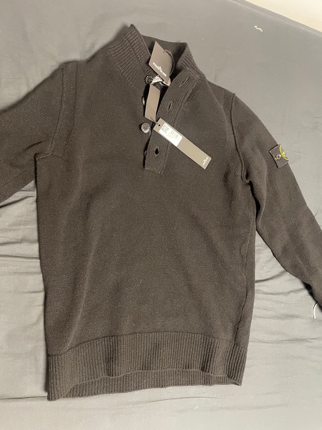 스톤 아일랜드 니트집업 상품이미지3