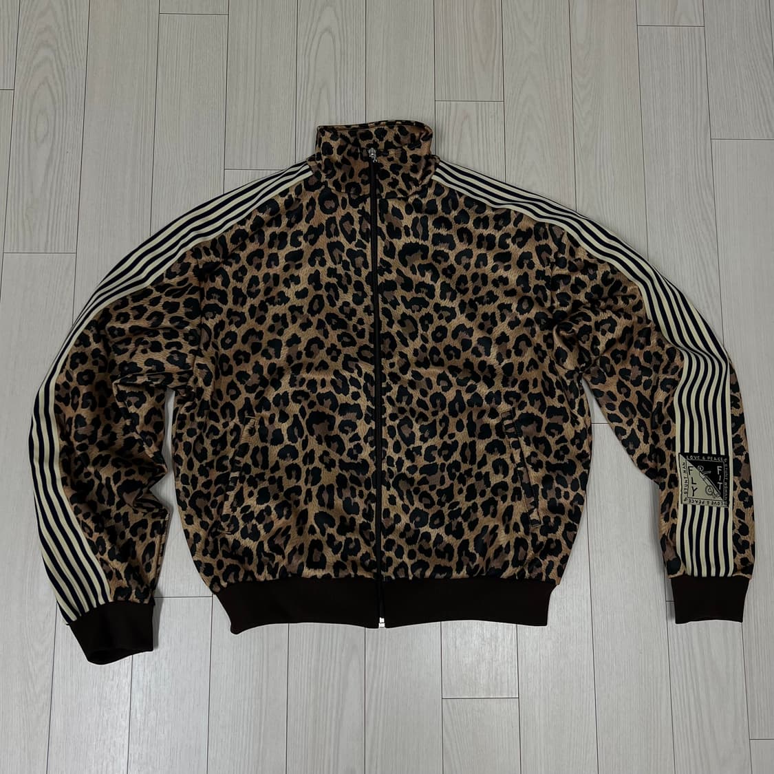 캐피탈 레오파드 저지 트랙 자켓 3size 상품이미지2