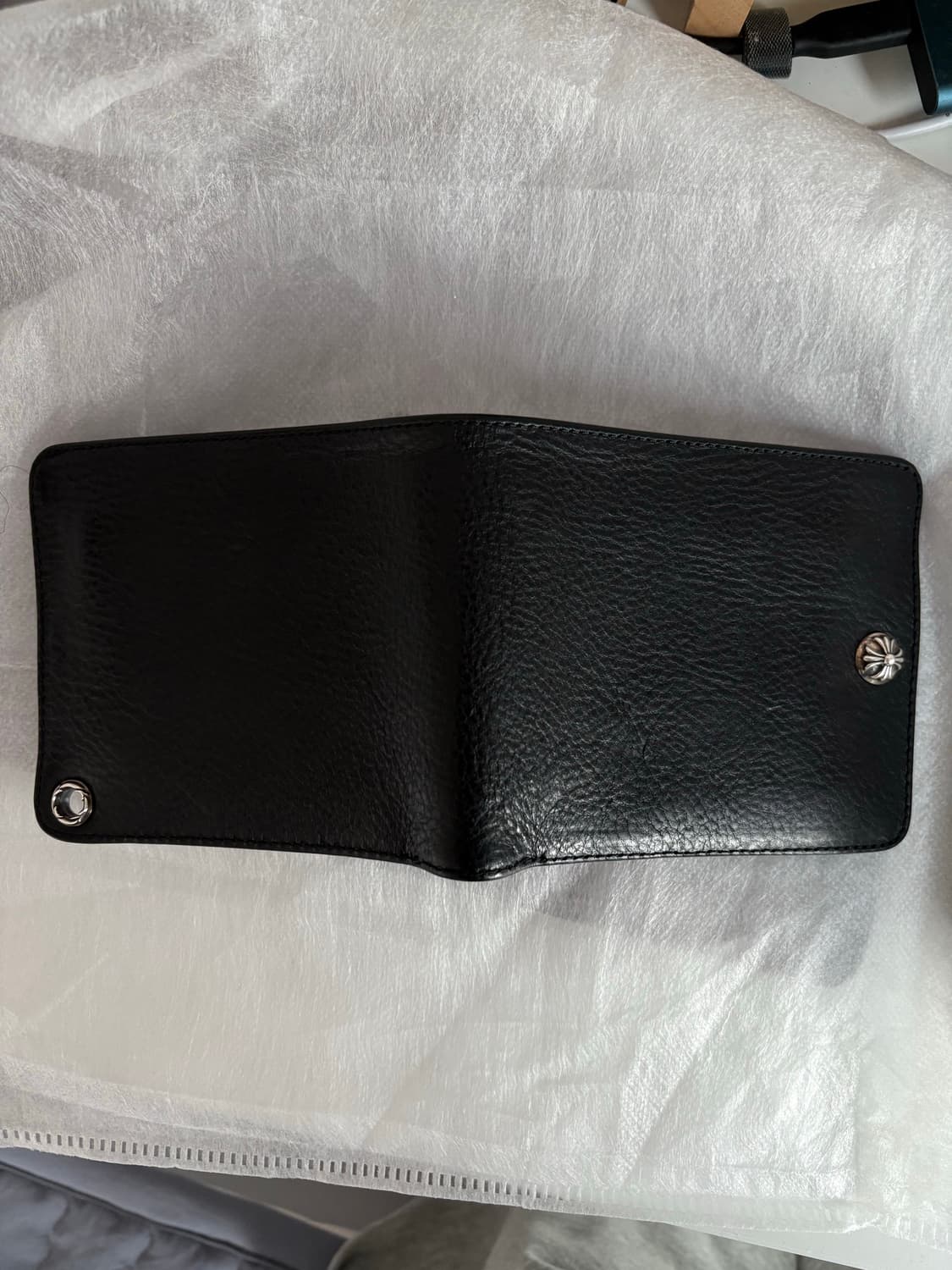 크롬하츠 원버튼 반지갑 상품이미지3