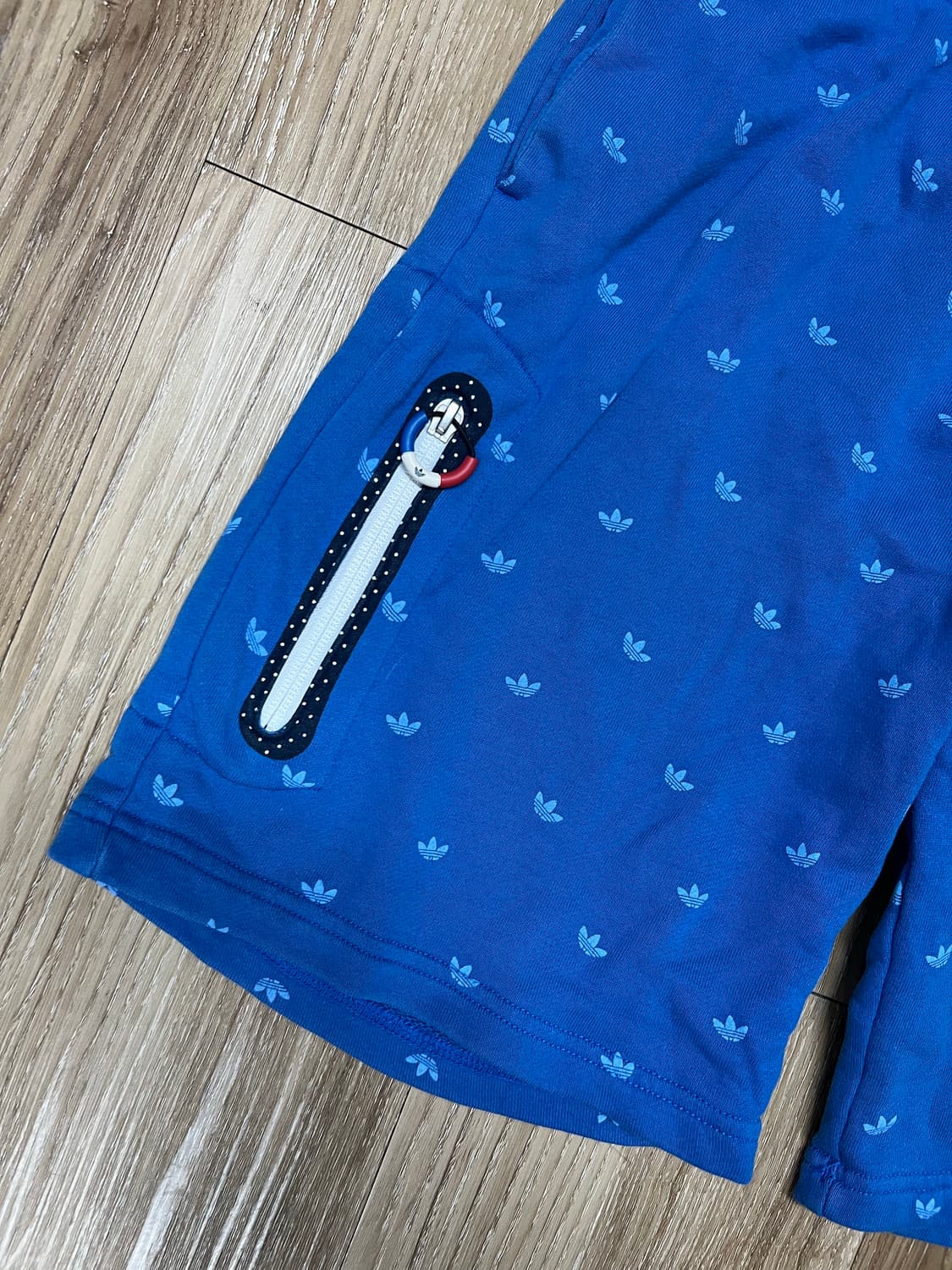 아디다스 AOP 스웻 반바지 95 상품이미지2