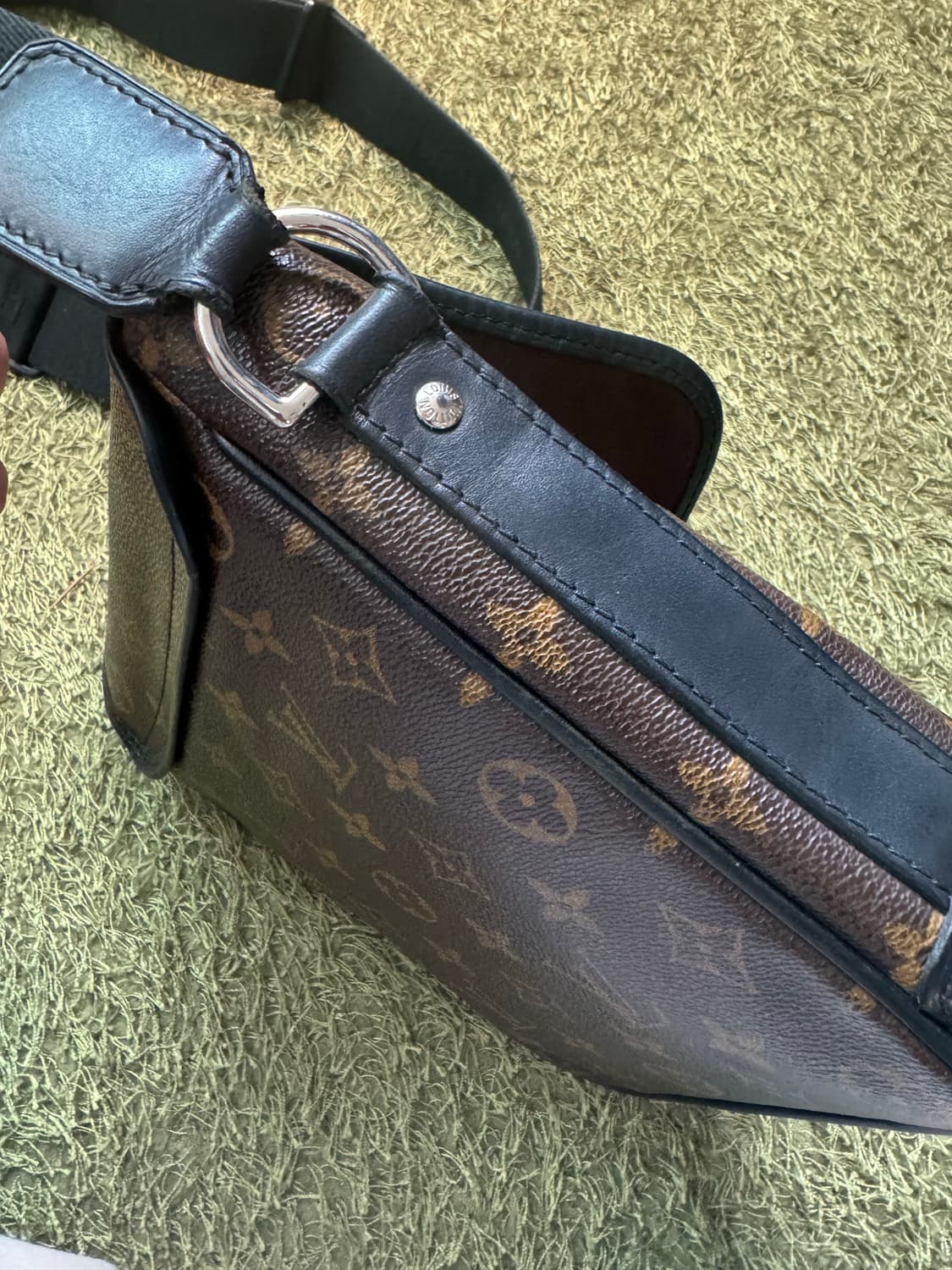 정품 루이비통 가방 크로스백 상품이미지5