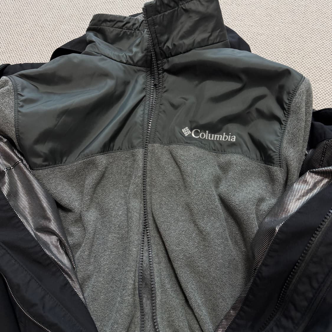 컬럼비아 옴니테크 바람막이 자켓 (후리스 내피) 상품이미지4