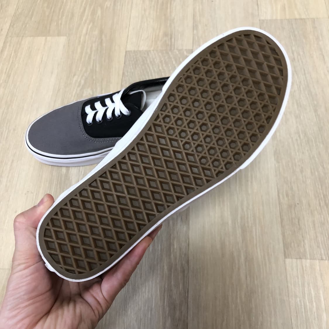 (265) 새상품 반스 VANS 에라 차콜 블랙 상품이미지3