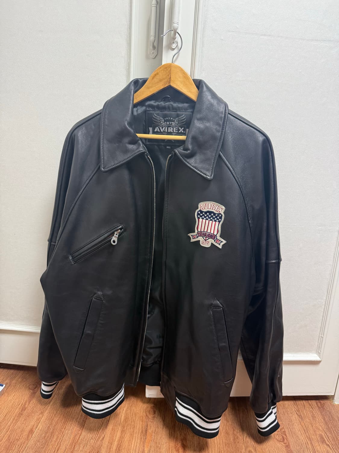 아비렉스 가죽자켓 판매합니다 상품이미지1