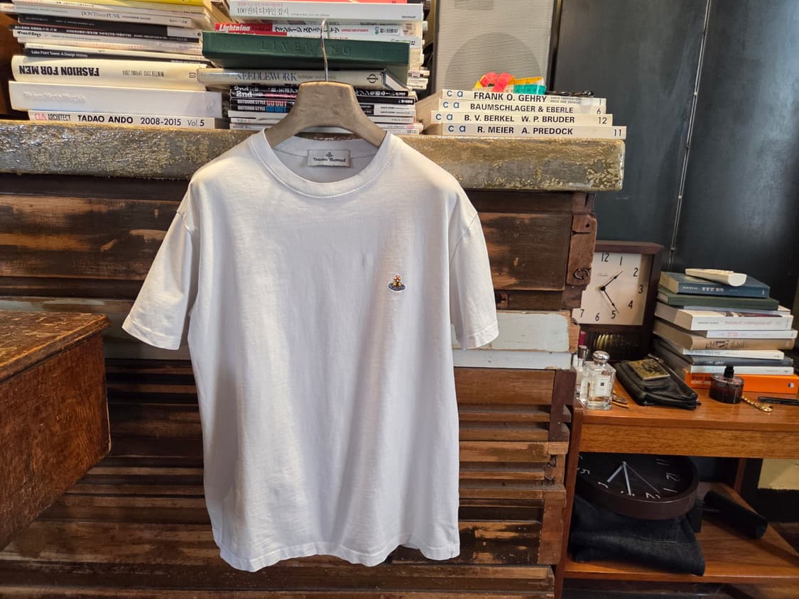 비비안 웨스트우드 티셔츠 상품이미지8