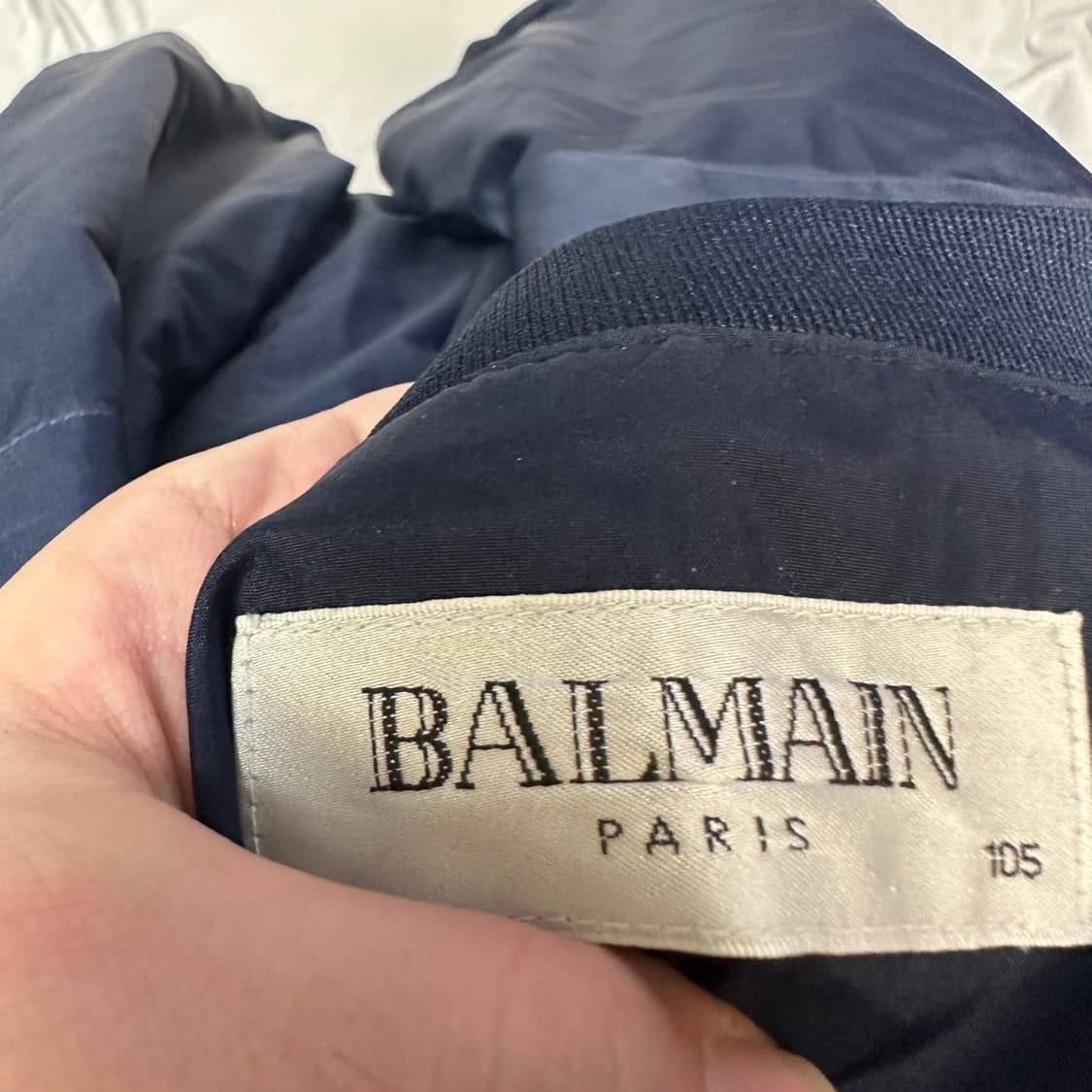 발망 넥슬라인 스몰로고 네이비웜업 105 상품이미지3