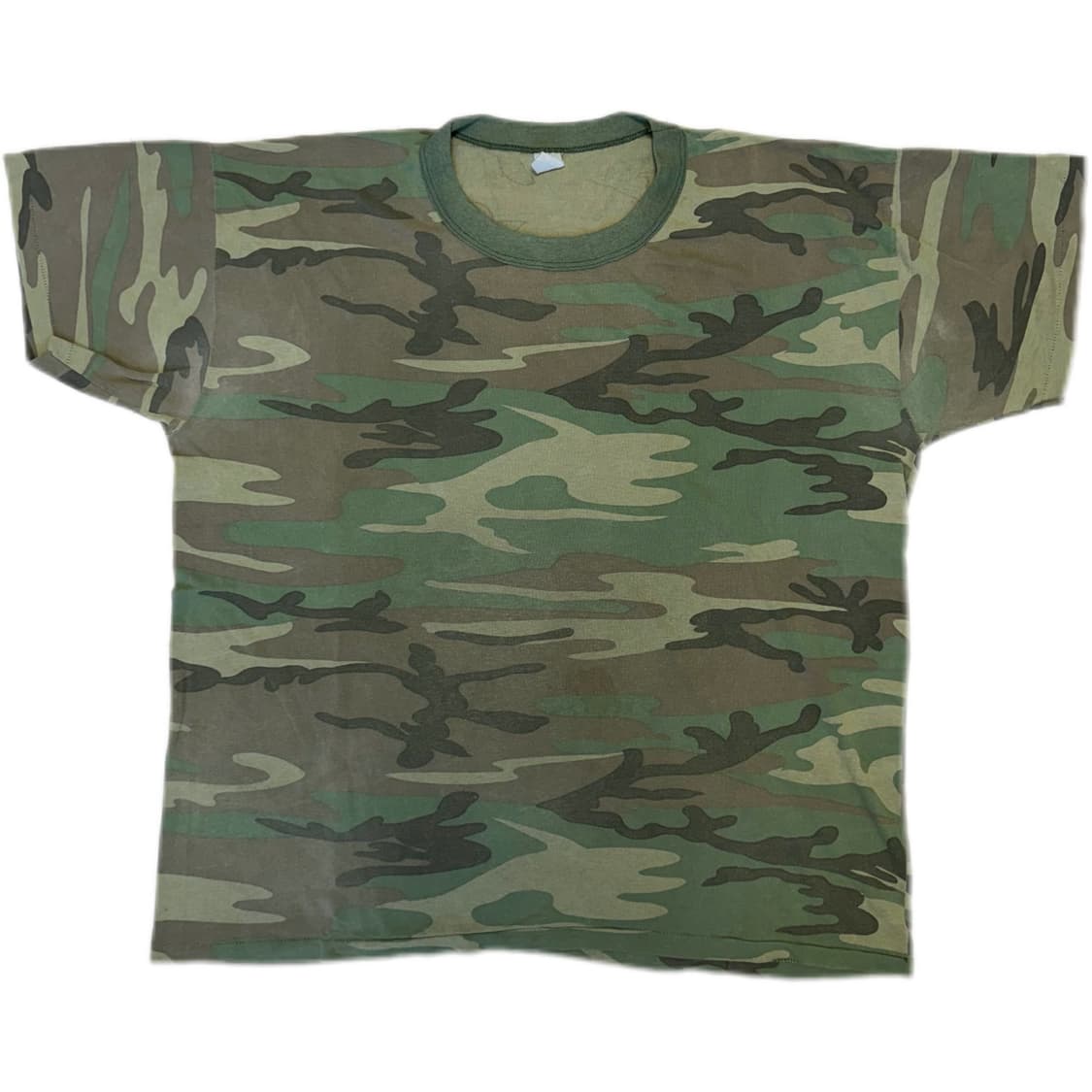 90s Vintage Greenwood Camo T Shirt 상품이미지1
