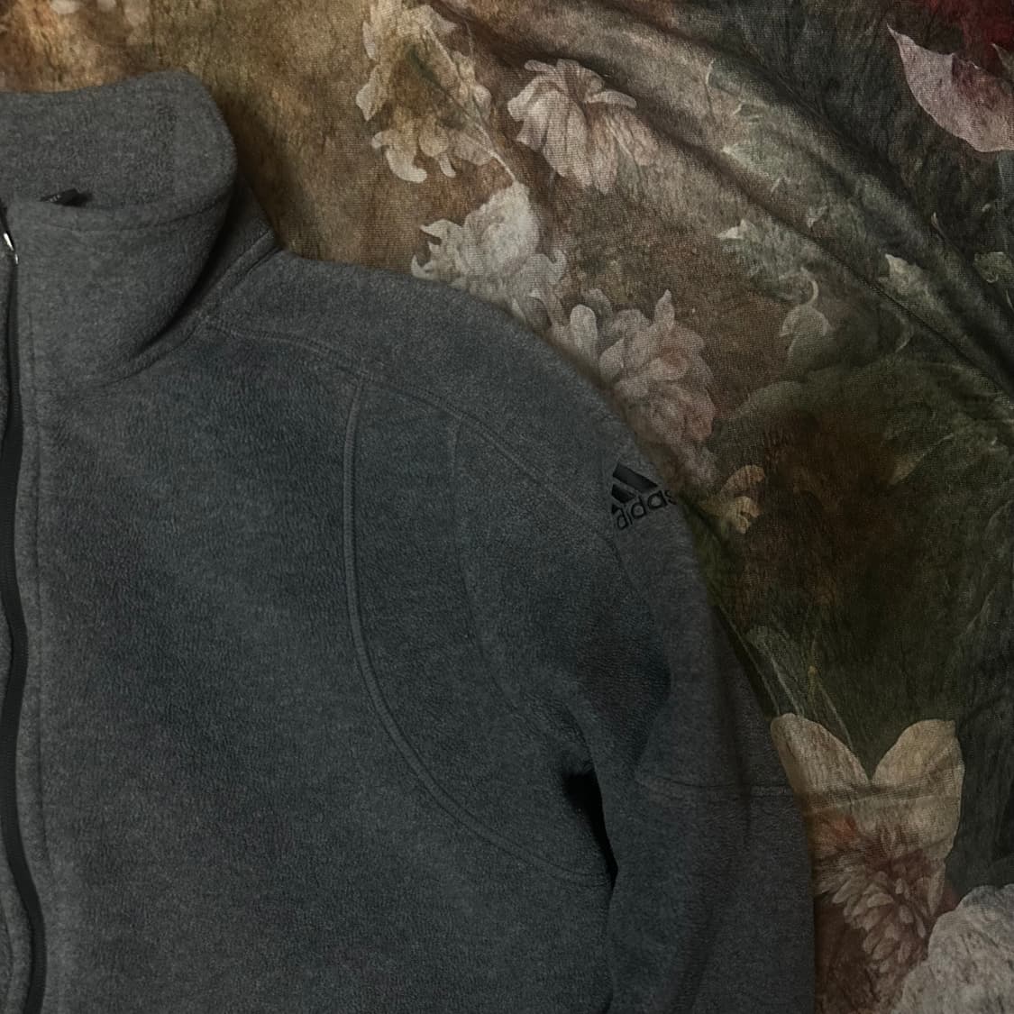 아디다스 퍼포먼스 숄더로고 그레이플리스집업 105 상품이미지2