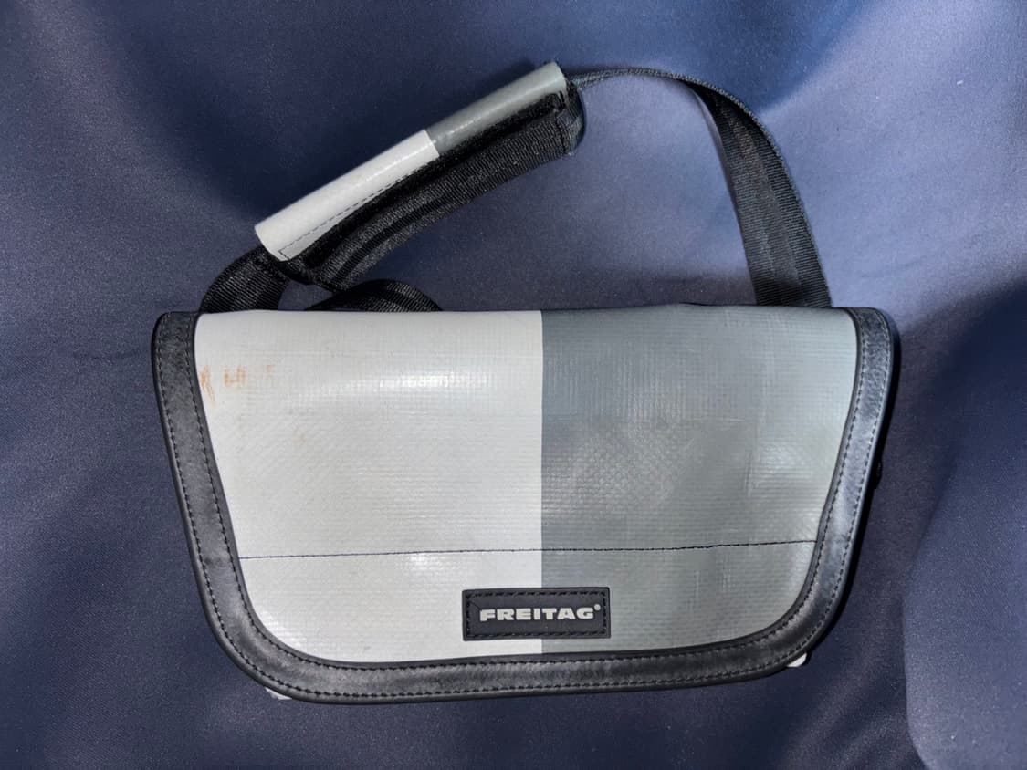 프라이탁 제이미 화이트그레이 상품이미지1