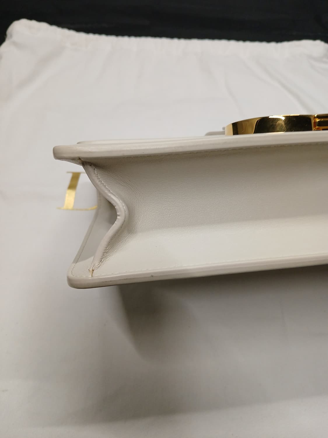 디올 몽테인30 크로스백 미듐 M9203UMOS 상품이미지6