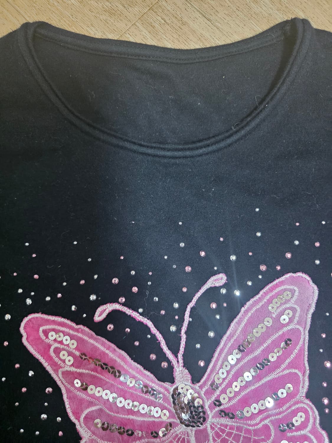 U.P renoma 나비자수 스팽글 긴팔티 44 상품이미지2