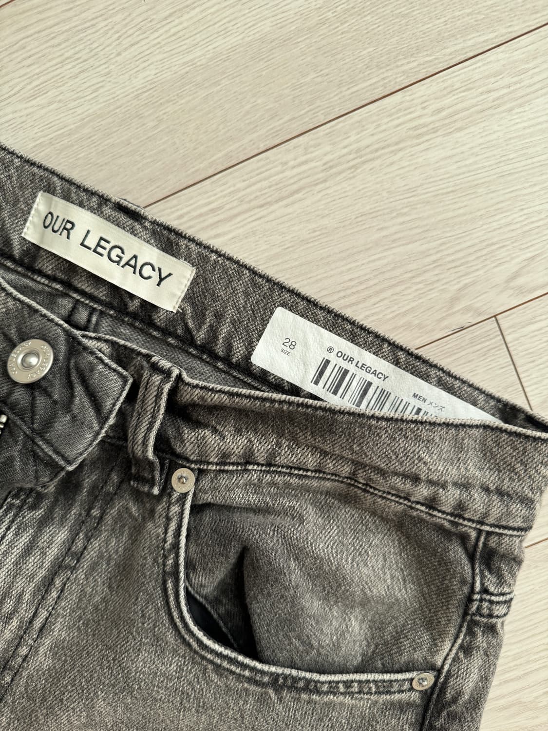 아워레가시 익스텐디드 써드컷 블랙앤그레이 상품이미지2