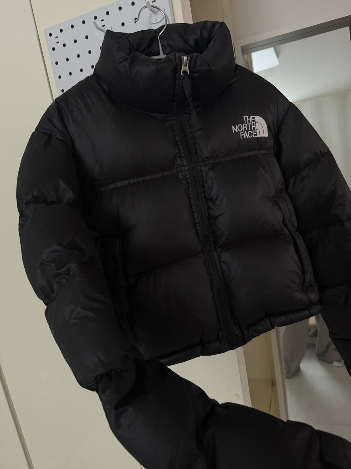 노스페이스 크롭 숏 눕시 700 해외판 상품이미지3