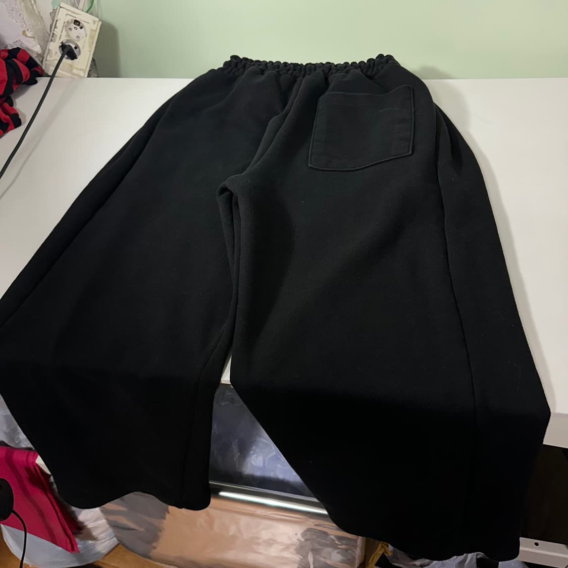 M 벨리드 BELLIDE 블랙 루즈와이드핏 밴딩 스웻팬츠 상품이미지6