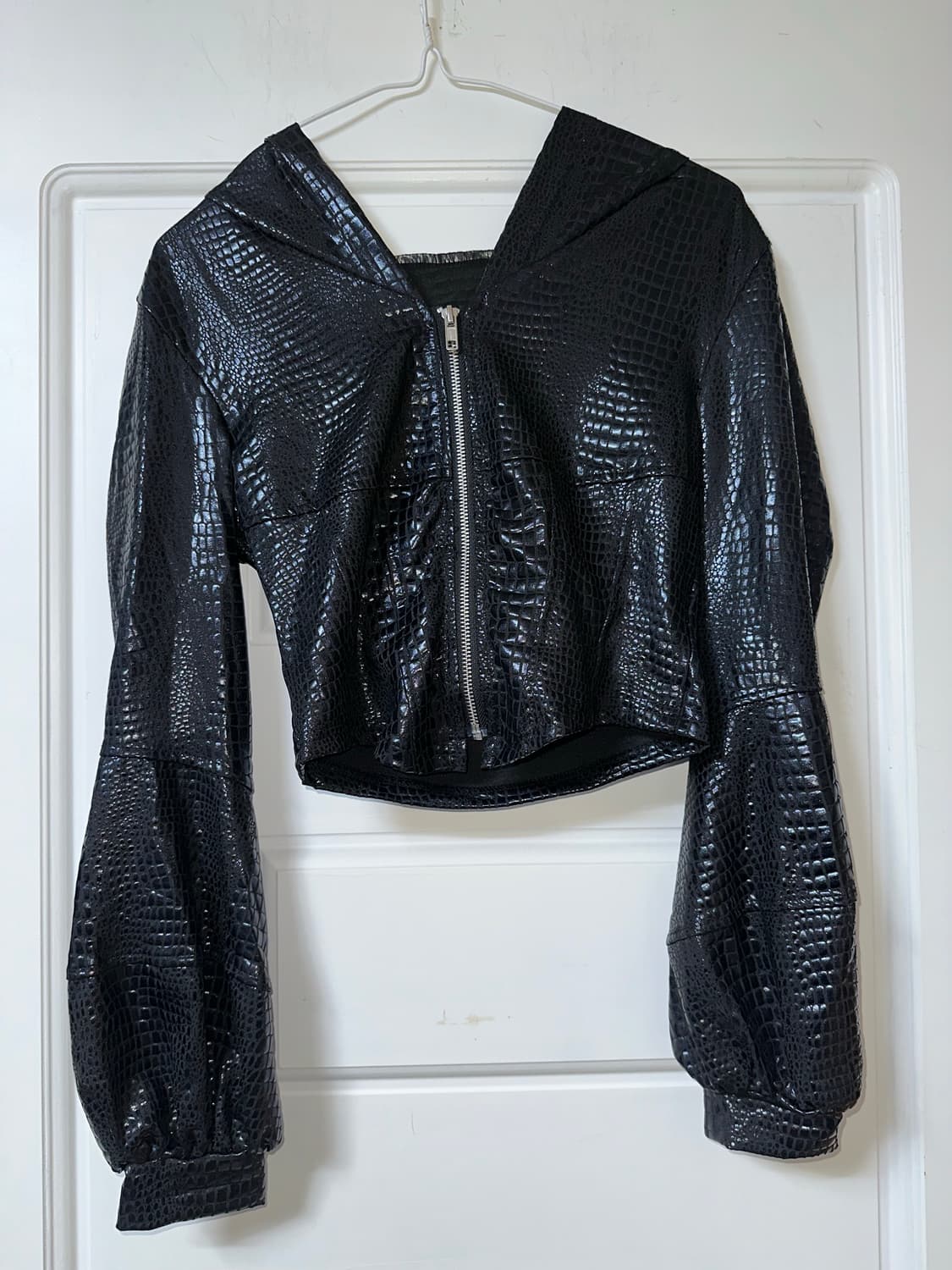 고스펑크 뱀피 후드집업 상품이미지1