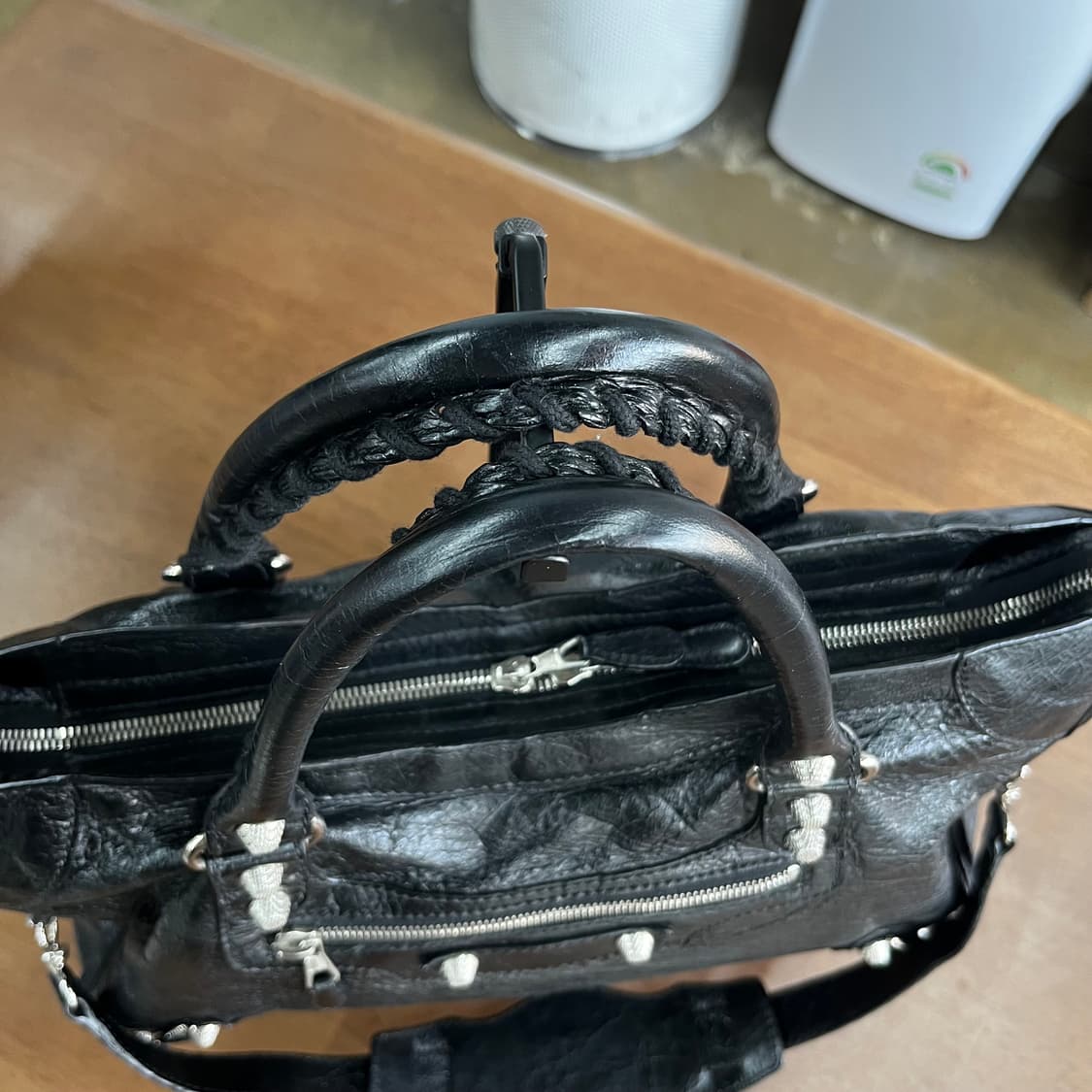 발렌시아가 뉴자이언트 시티 모터백 미디움 상품이미지4