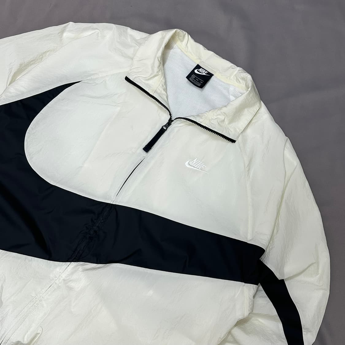 나이키 빅스우시 화이트 점퍼 바람막이 2XL 상품이미지4